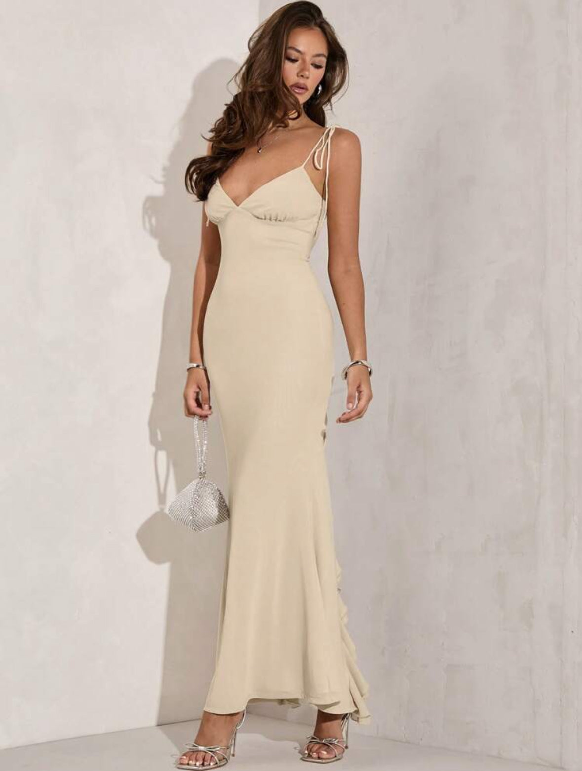 SHEIN BAE - Robe longue élégante dos nu couleur unie