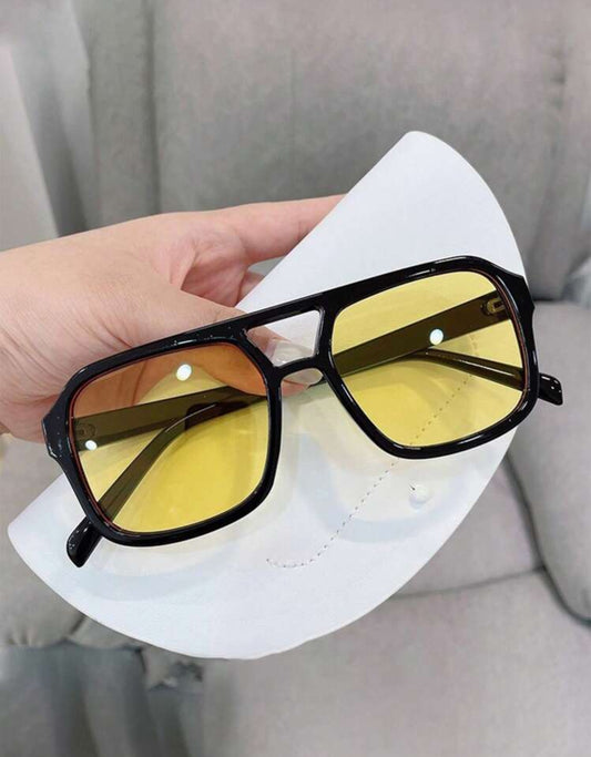 Lunettes carrées de style rétro