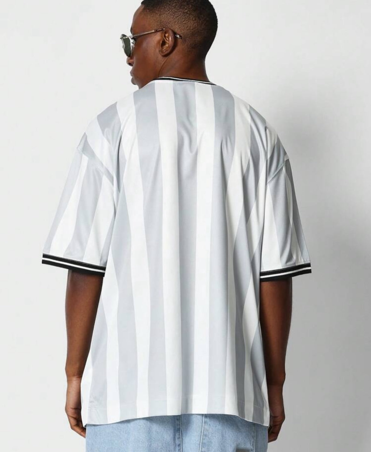 Maillot de football avec logo avant