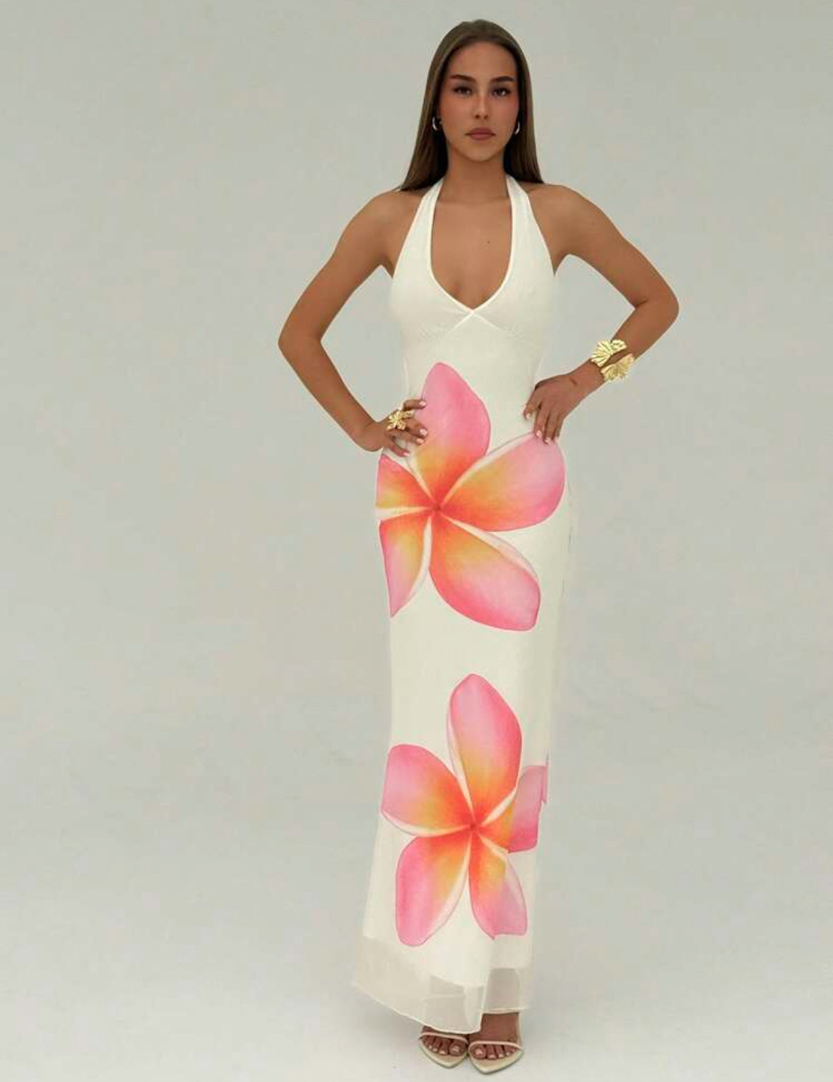Aloruh - Robe ultra longue à fleurs et dos ouvert