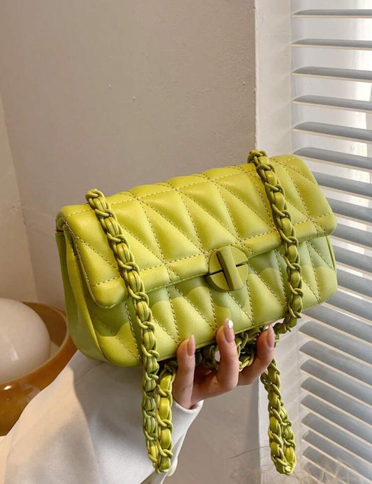 Sac à bandoulière style matelassé motif chevron