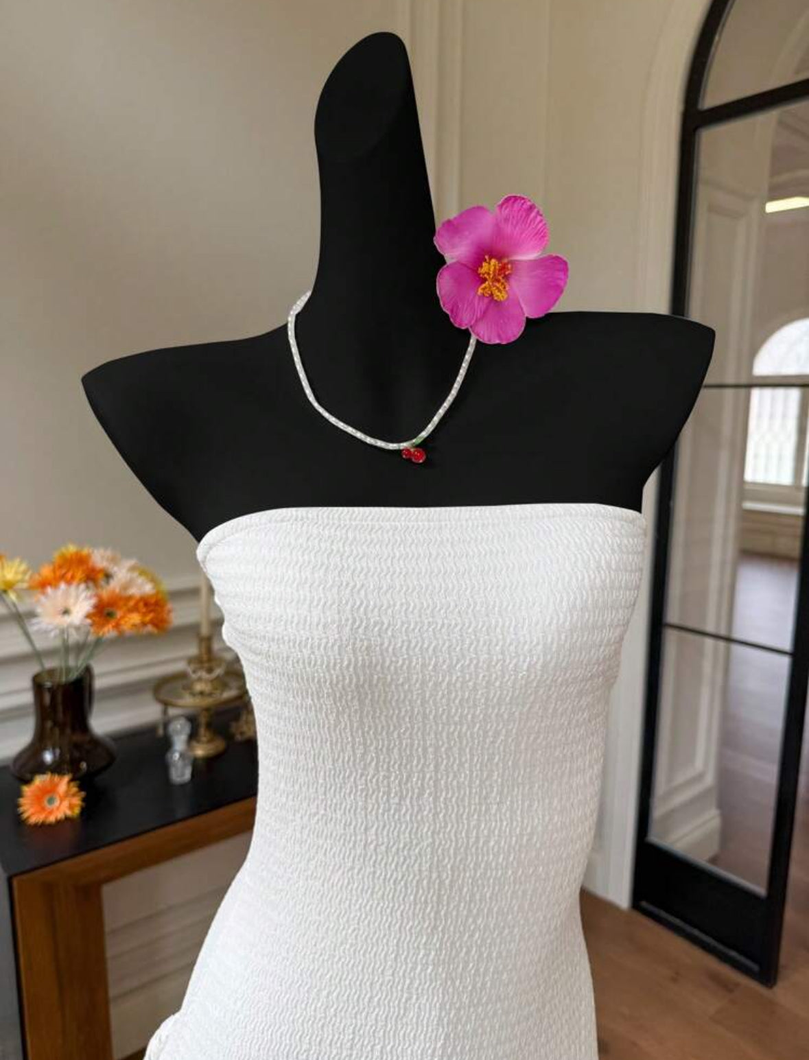 Comfortcana Robe mini blanche en tricot avec broderie
