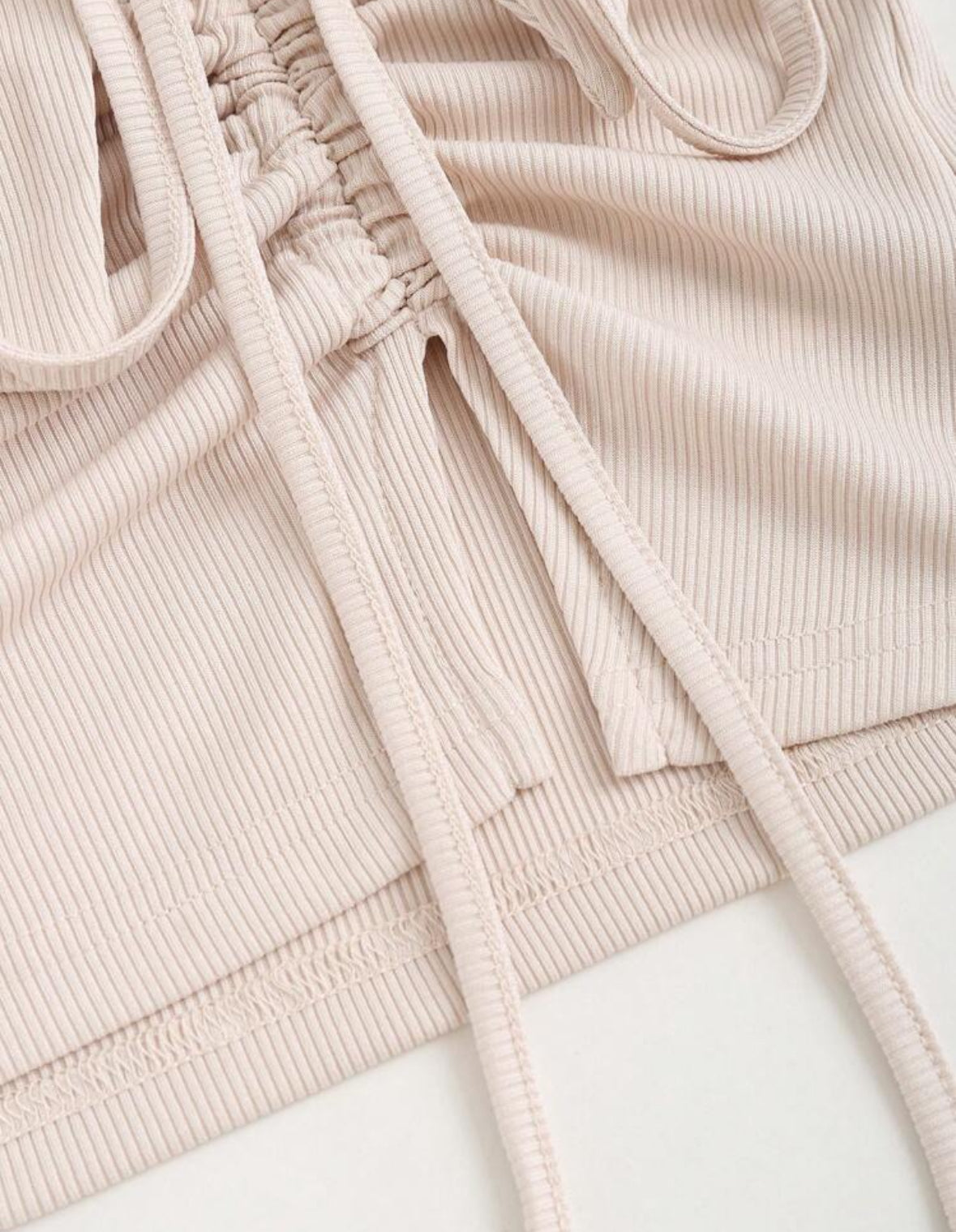 Shein Sweetra - Jupe courte à taille froncée et à cordon