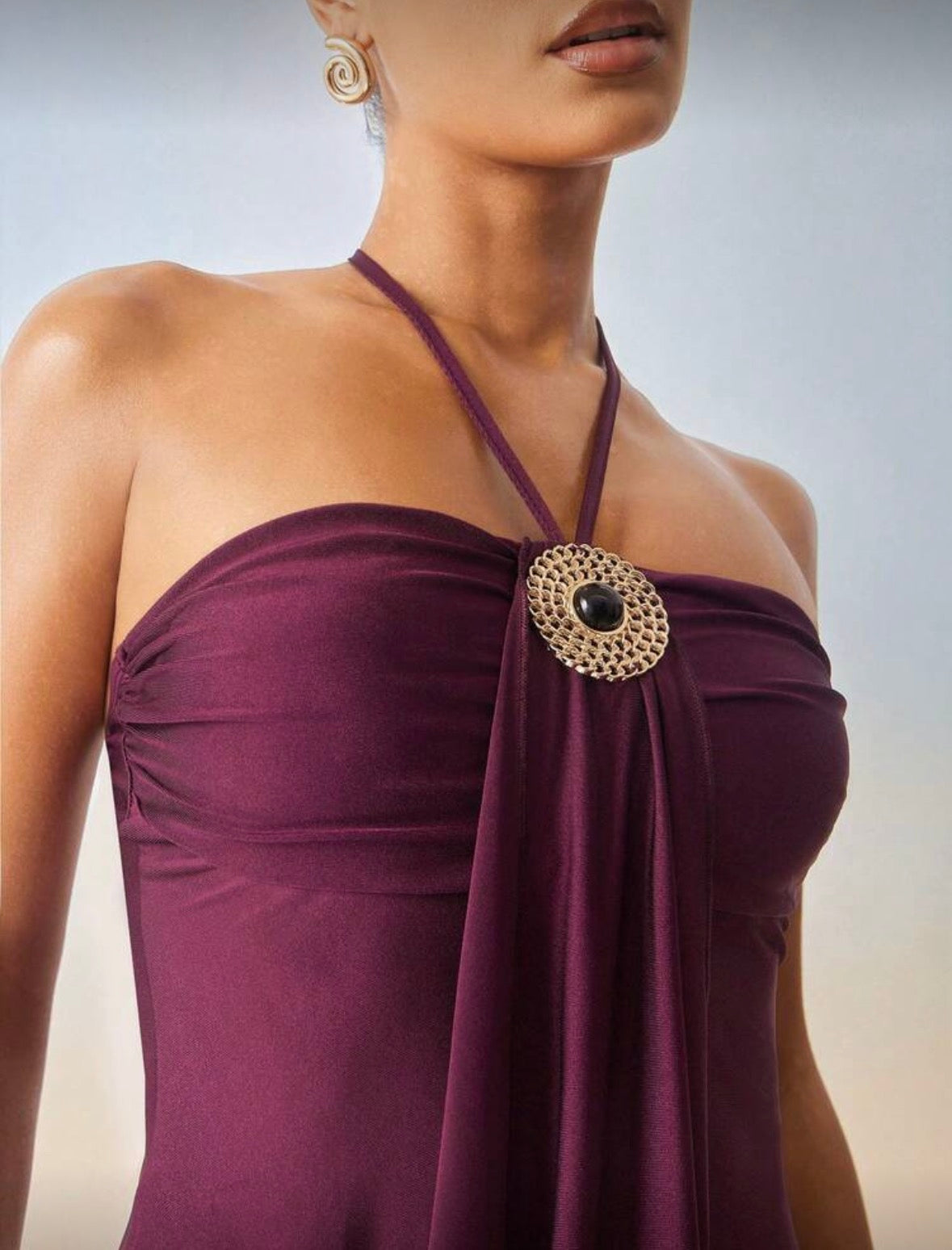 Hauture - Robe mini femme avec décoration en métal et perle noire ronde