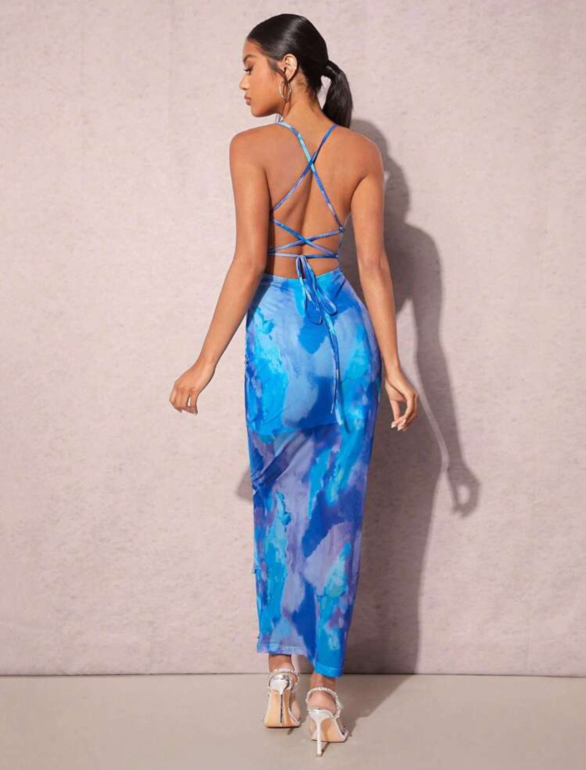 SHEIN BAE - Robe Moulante
À Fines Brides Tie Dye Dos-Nu