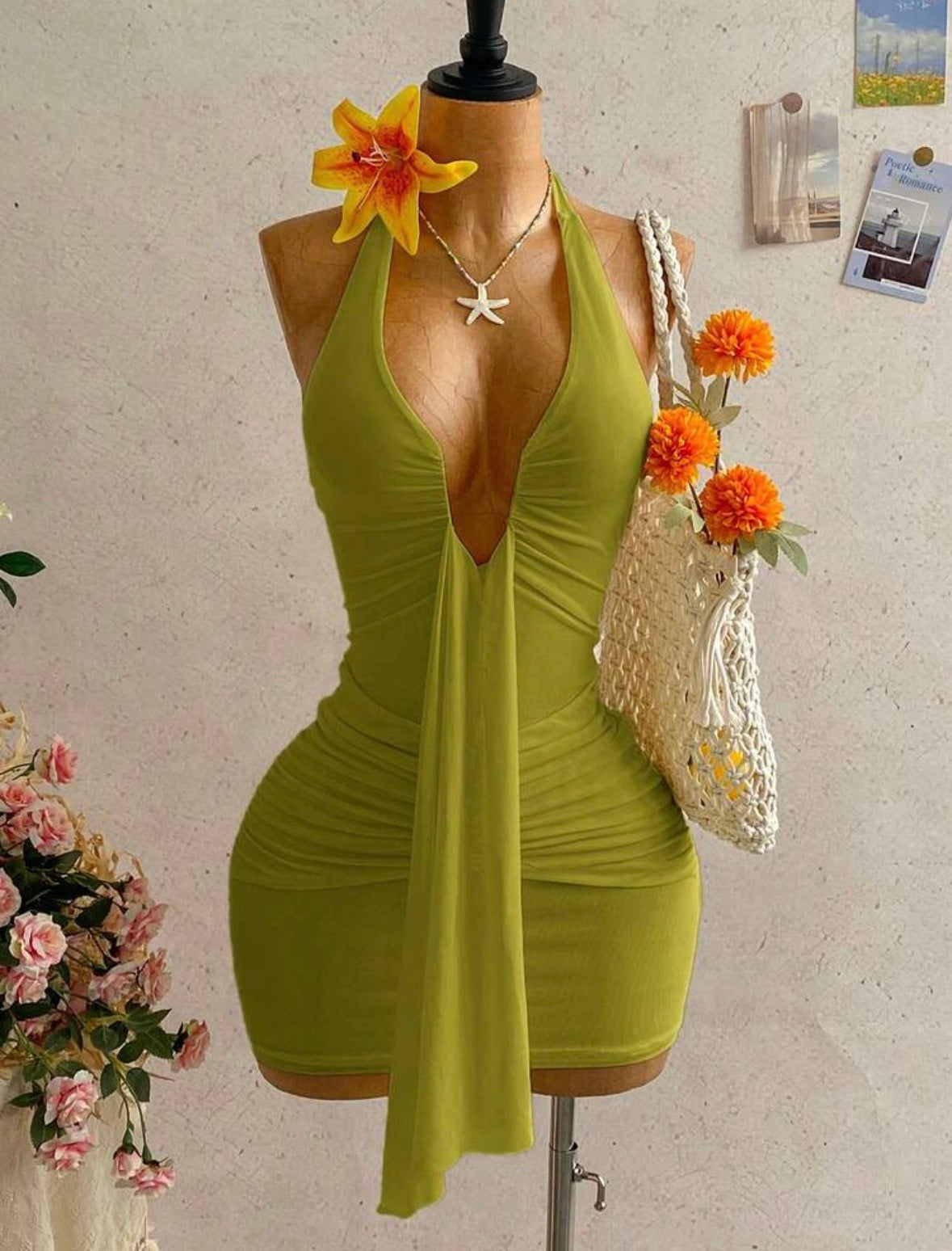 Soleia - Robe mini décontractée de
vacances sexy, col en V avec nœud papillon, froncée