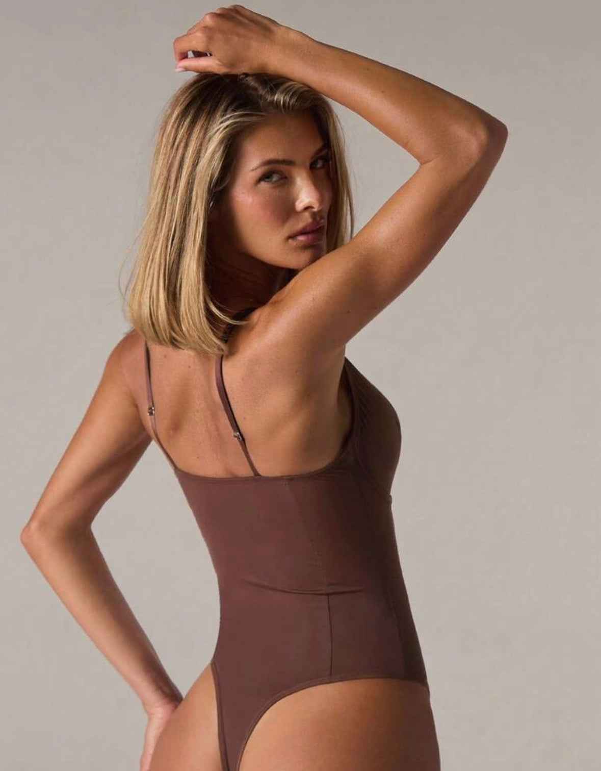 SHEIN BAE - Body femme couleur unie col V, amincissant et galbant